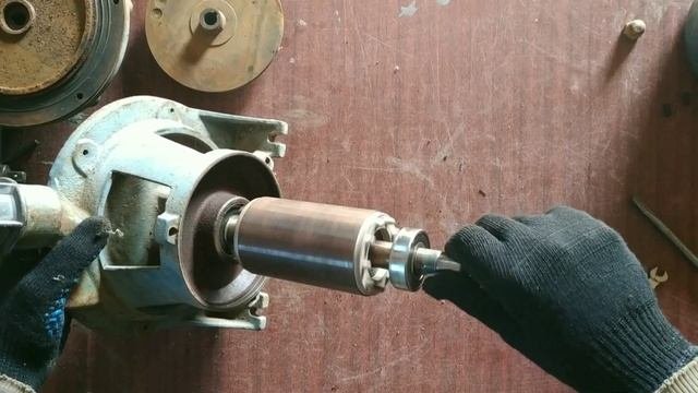 Замена сальника и подшипников на насосной станции