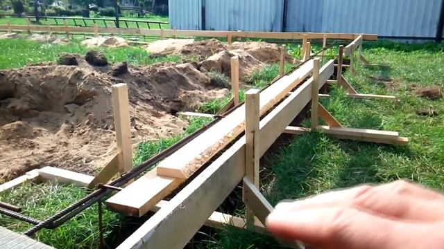 Строительство ленточного фундамента под гараж