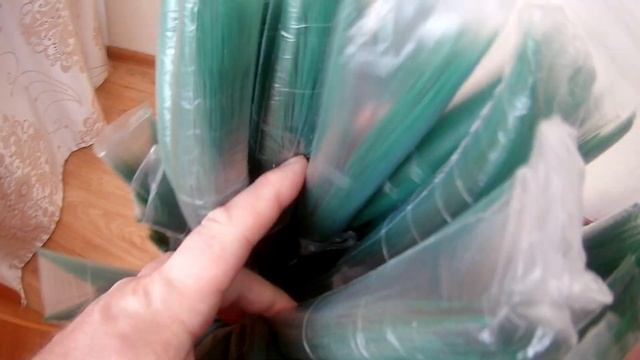 Елка новогодняя искусственная. Наряжаем елку. Распаковка на TopicRu