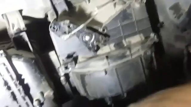 замена радиатора печки и фильтра хёндаи акцент