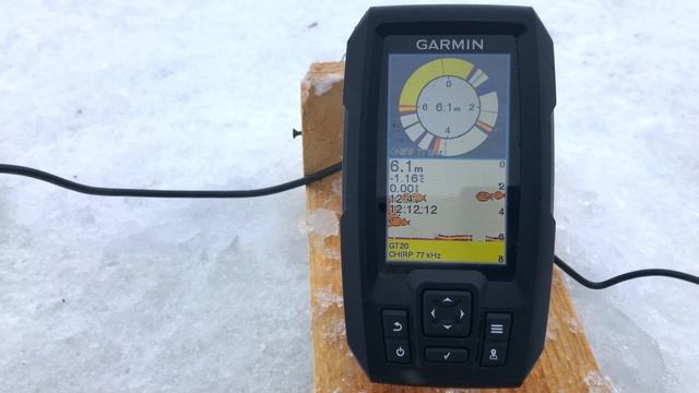 Работа эхолота и флешера зимой