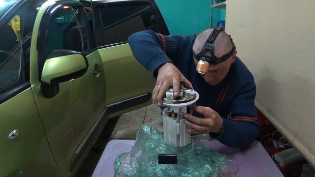 Замена бензонасоса на Citroen C3 Picasso.Есть трудности.