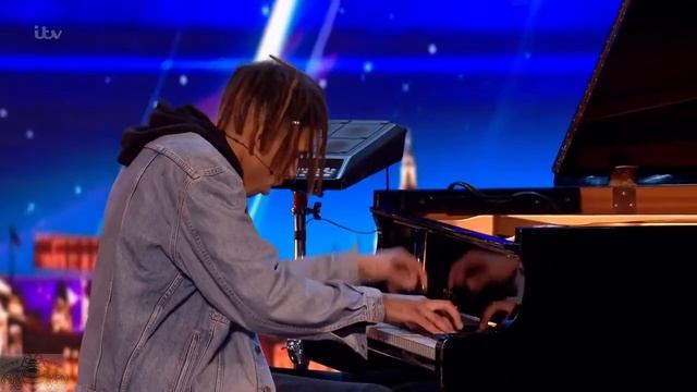 Британский талант Токио Майерс Удивительный пианист | Tokio Myers Amazing Artist