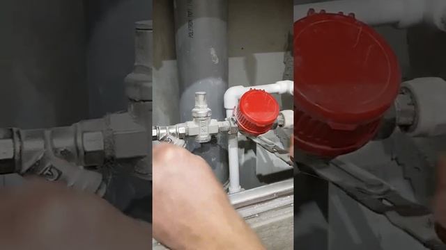 Правильная опломбировка счётчика.