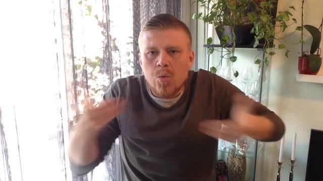 Анекдот "Живое яйцо"