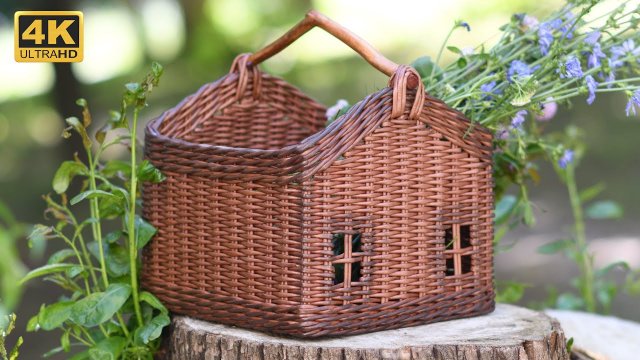 Корзинка  Домик  из газетных трубочек.