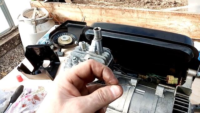 Ремонт бензогенератора на 800 ватт. Три причины.