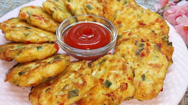 Быстрый ужин или просто перекус. Сочные и нежные рубленные котлеты из куриной грудки. Без мясорубки