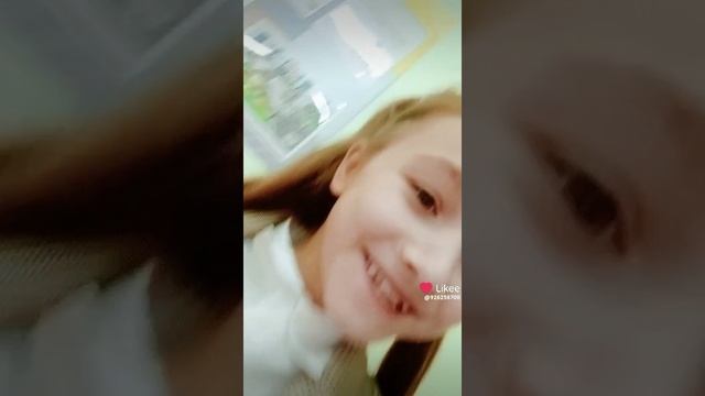Like_7298614939344876856.mp4