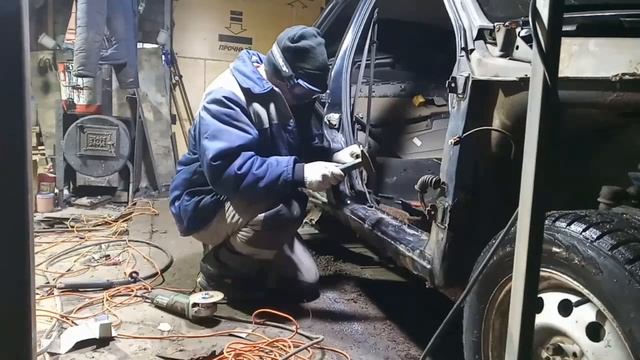Замена порогов на приоре