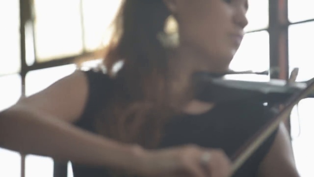 Despacito (Luis Fonsi ft. Daddy Yankee) - Electric Violin Cover _ Caitlin De Ville