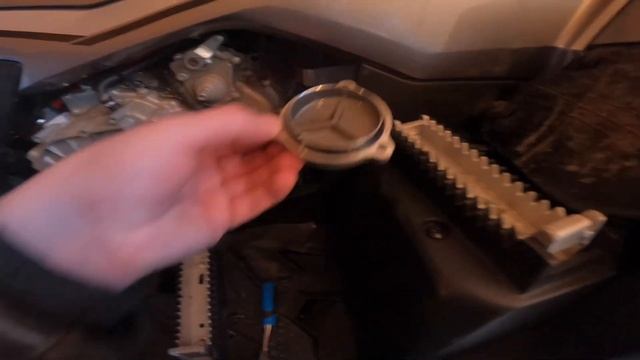 Замена масла в двигателе Cfmoto cforce 600