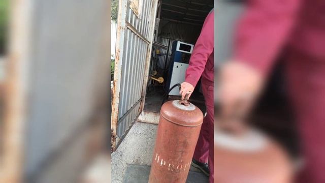 Как заправить просроченный газовый баллон и какие баллоны нужны для автодома?