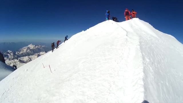 На вершине Эльбруса! 5642 м, Высочайшая вершина Европы! Восхождение на Эльбрус.