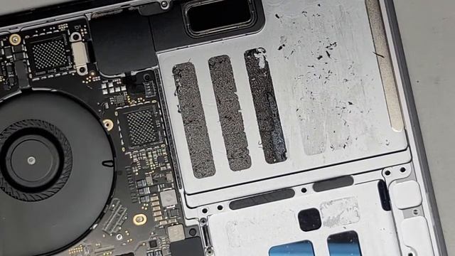 15" Inch MacBook Pro 2018 A1990 Disassembly Battery Replacement Repair *Watch Entire Video First*