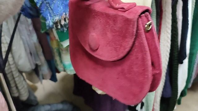 Новые сумки,обувь,предметы декора, кожа в Секонд Хенде