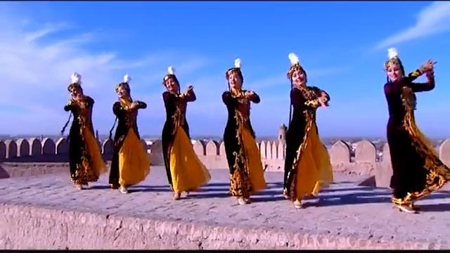"Хоразм лазгиси" Хоразм маком ансамбли ижросида