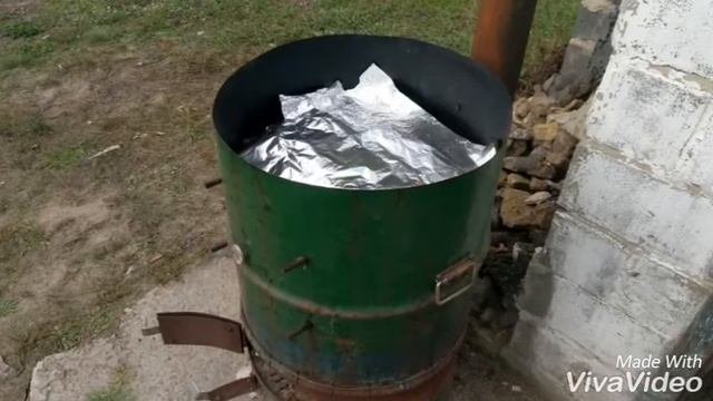 Копчение в самодельной коптильне из 200 литровой бочки