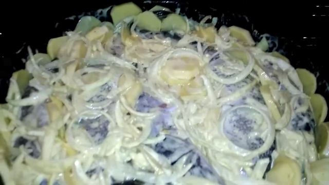 Запеченная в духовке Щука с картофелем и майонезом.