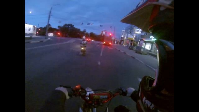 Ночной прохват на питбайке и скутерах.