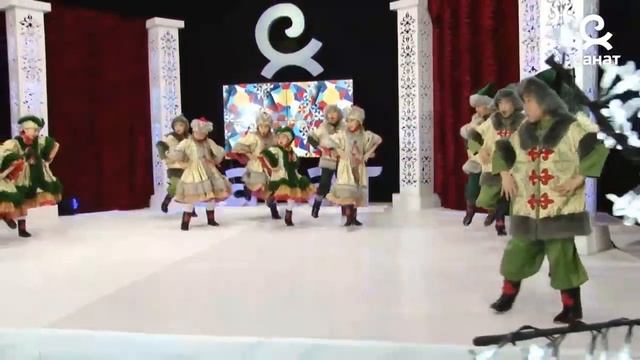 Ак-Шоола балдар хору. Балдар сармердени