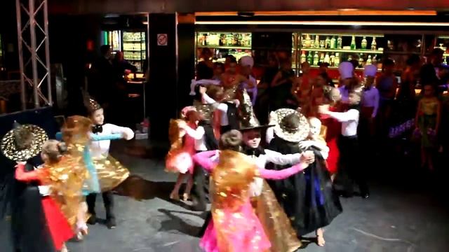 Новогоднее Выступление "Танец "Волшебники"