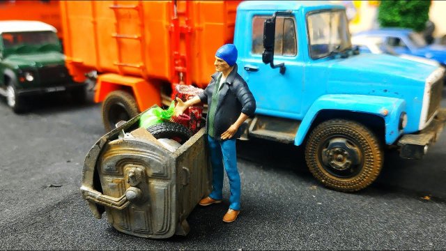 Тюнинг моделек! Мусоровоз ГАЗ как сделать мусорный бак конверсия модели грузовика 1/43. Про машинки!