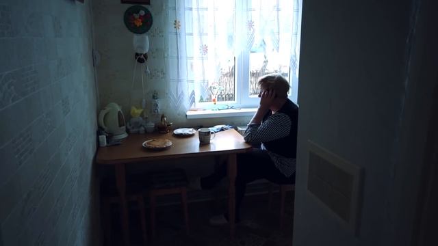 ПЕРЕКРЫЛИ ДОРОГУ НА ТРАССЕ! Купил подарки к 8 марта.