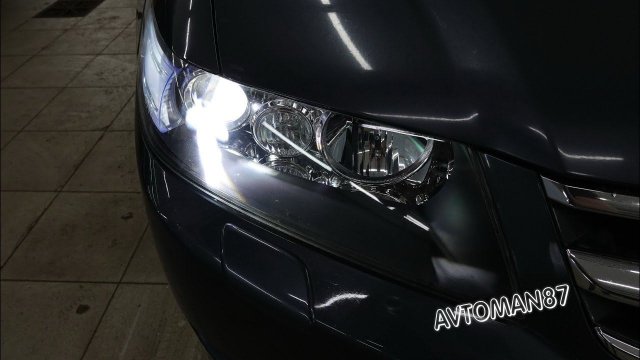 Решаем проблему плохого света фар Honda Accord 7. Замена линз на светодиодные Bi Led модули.