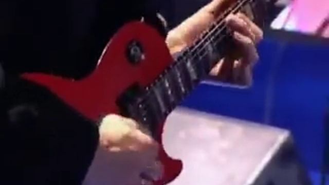 Александр Новиков кого купил ты сука