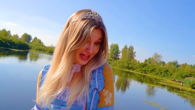 Королевская Семья в Реальной Жизни! Реальный vs Фейковый Принц