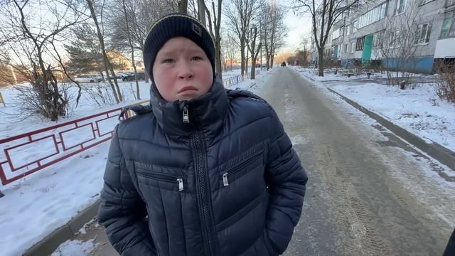 НА мою ДЕВУШКУ НАПАЛИ ХЕЙТЕРЫ ГОПНИКИ! Школьники АУЕ !