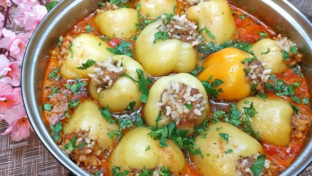 Из Фарша и Перца. Вкуснейший фаршированный Болгарский Перец. Простой рецепт.