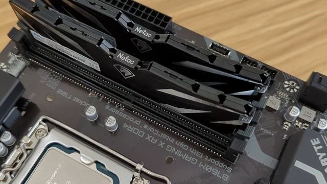 Ryzen 5 5600 VS Core i5 12400F - Какой процессор лучше?