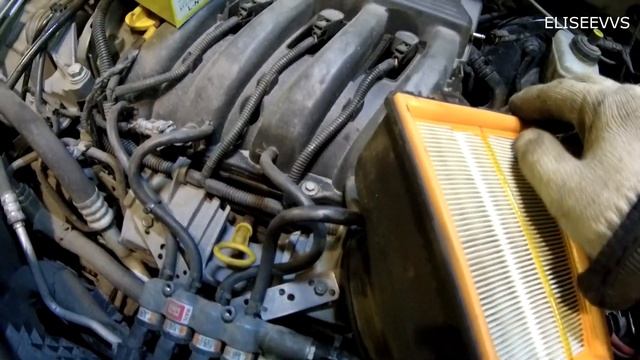 замена воздушного фильтра рено дастер 1 6 и 2 0 дорестайлинг