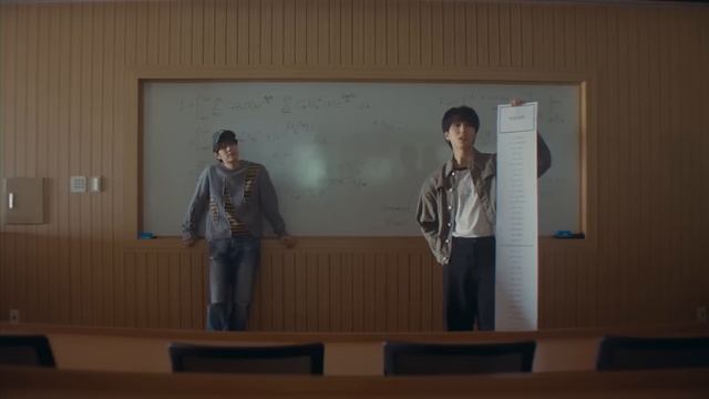 [Русская озвучка by Ayka] Stray Kids ＜樂-STAR＞ SKZFLIX