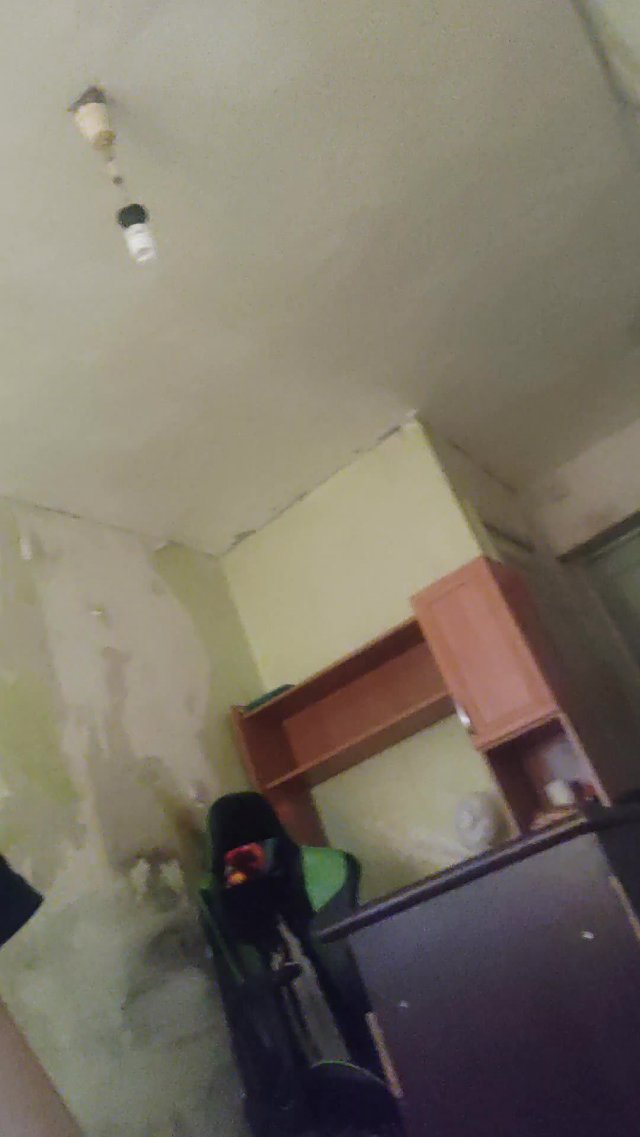 сюда