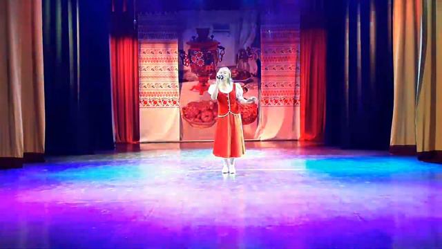 "Васильковая любовь" Ирина Кулакова (солистка народного хора русской песни) МБУК ВРДК с. Верховажье