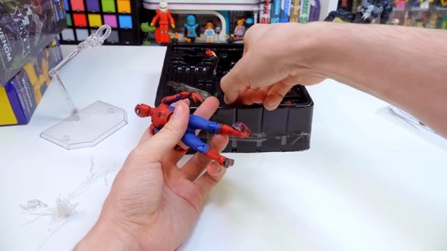 MARVEL ЧЕЛОВЕК ПАУК - Холланд / фигурка с Aliexpress