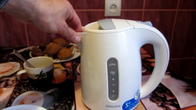 Электрочайник PHILIPS HD4646 - распаковка и проверка в работе
