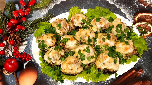 ФАРШИРОВАННЫЕ ШАМПИНЬОНЫ С ФАРШЕМ, САМЫЙ ВКУСНЫЙ РЕЦЕПТ!!!??