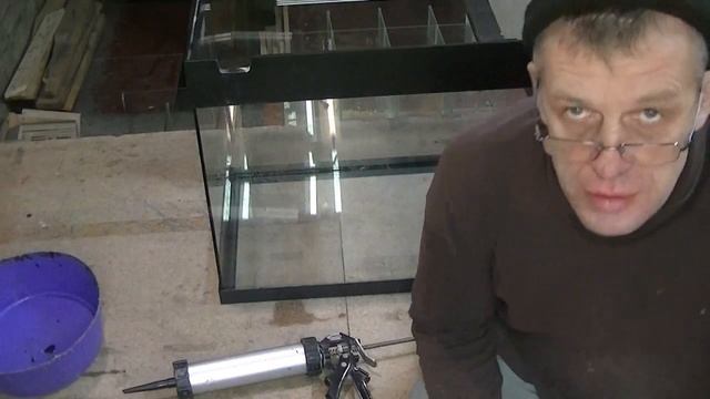 как отремонтировать протекающий аквариум