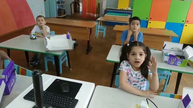 Робот Botzees программирование Фрагмент нод Комарова Наталья