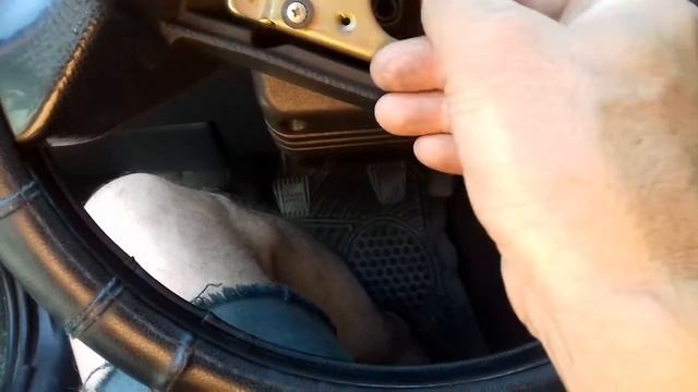 Как выставить руль ровно на вазах и других авто.