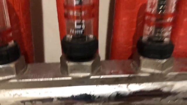 Спустить воздух в теплом поле (развоздушить)