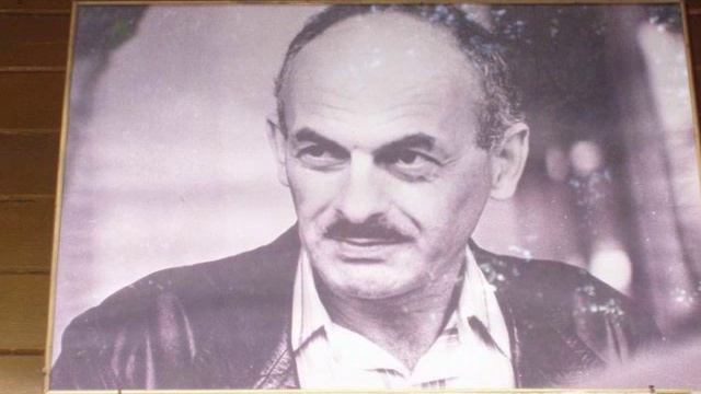 Изгиб гитары жёлтой...    Песня Олега Митяева