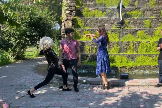 Супер Чеченская Лезгинка 2023 Девушки Танцуют Уахх Взрывают На Кавказе ALISHKA Chechen Dance Music