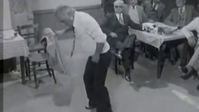 Το τελειότερο ζεϊμπέκικο!!!!