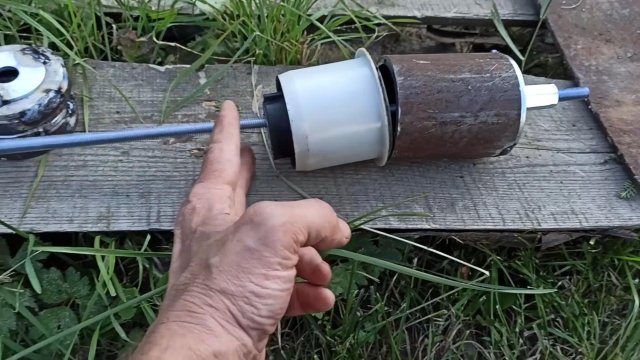 Выпрессовываем сайлентблоки задней балки двумя способами
