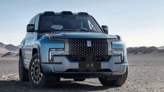 BYD Yangwang U8 - Режим краба и 1100л.с.